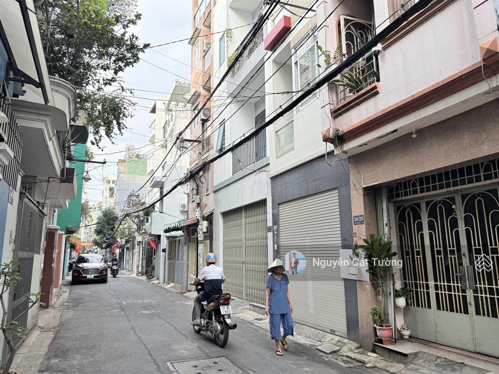 Bán nhà hẻm oto phan đăng lưu. diện tích 55m2. nhà mới 5 tầng.cho thuê 30 tr/th.tặng full nội thất.