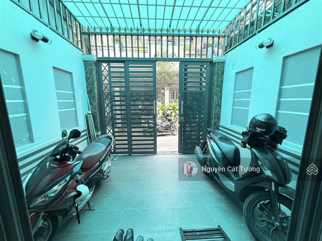 Bán nhà hẻm oto phan đăng lưu. diện tích 55m2. nhà mới 5 tầng.cho thuê 30 tr/th.tặng full nội thất.