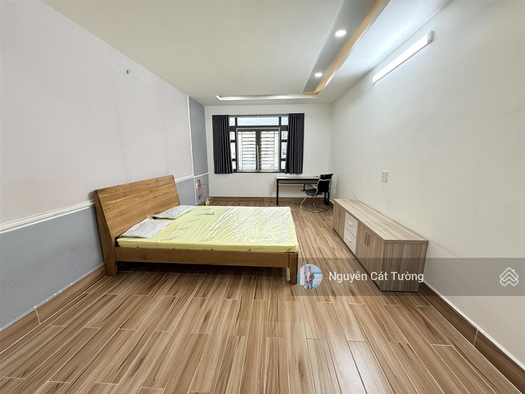 Bán nhà hẻm oto phan đăng lưu. diện tích 55m2. nhà mới 5 tầng.cho thuê 30 tr/th.tặng full nội thất.