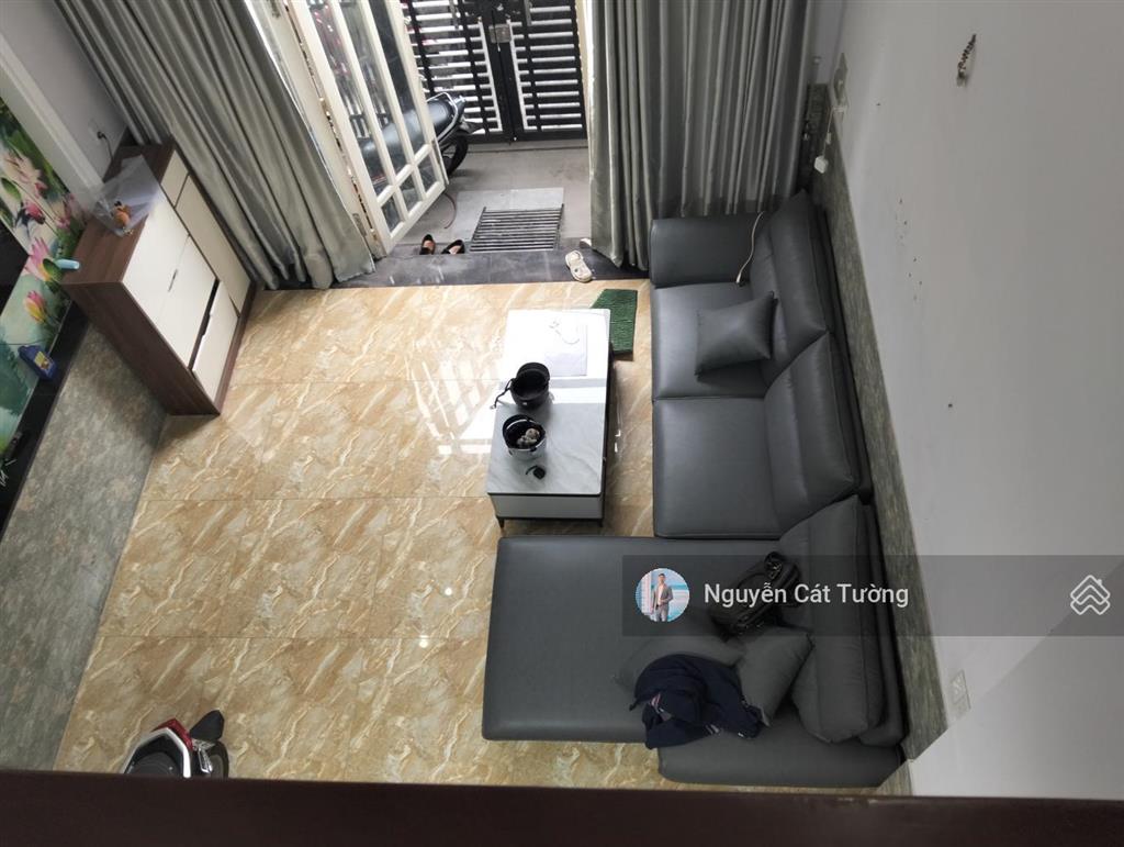 Bán nhà vũ tùng, 6 tầng, gần rạch xuyên tâm, chdv dòng tiền 60tr/tháng, hẻm oto. ngay cầu bông, q.1
