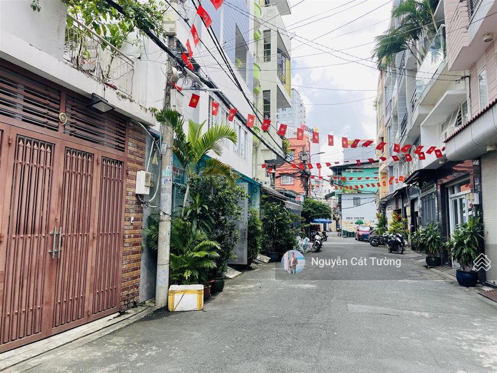 Bán nhà hẻm oto 6m cư xá phan đăng lưu. ngang 4.5 x17m  4 tầng khu đồng bộ ngay cầu bông