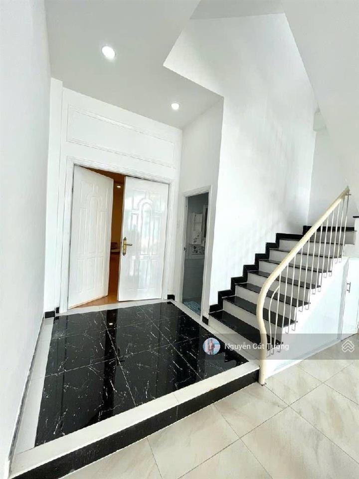 Bán nhà hẻm oto 6m cư xá phan đăng lưu. ngang 4.5 x17m  4 tầng khu đồng bộ ngay cầu bông