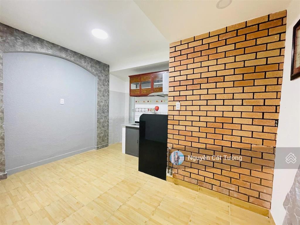 Bán nhà bùi đình tuý, gần rạch xuyên tâm, 48m2, căn góc không lộ giới, xây mới 4 tầng, hẻm oto.