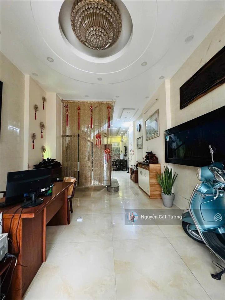 Bán nhà ngay cầu bông, 4 tầng btct, oto ngủ nhà, đường 8m gần trường đh mỹ thuật. phù hợp ở + vpct