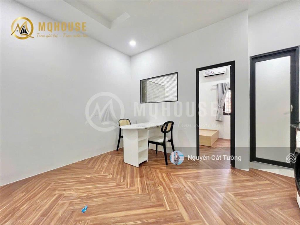 Căn phòng 1pn, 45m2, full nội thất, giặt riêng, ngay ngã tư hàng xanh