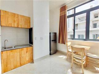 Căn hộ nguyễn gia trí, rộng 50m2, ở dk 4 người, thang máy, hầm xe, bảo vệ 24/24, pccc an toàn.
