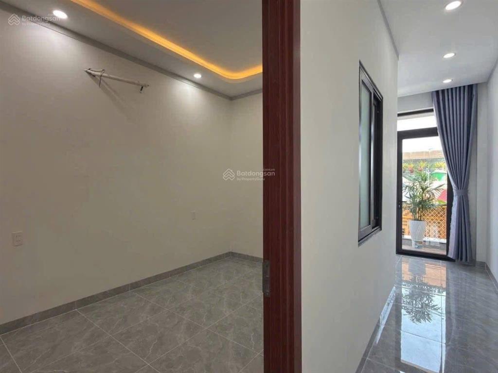 Bán nhà riêng tại tô ngọc vân, thạnh xuân, quận 12, 1,8 tỷ, 72 m2  pháp lý chuẩn bao phí sang tên