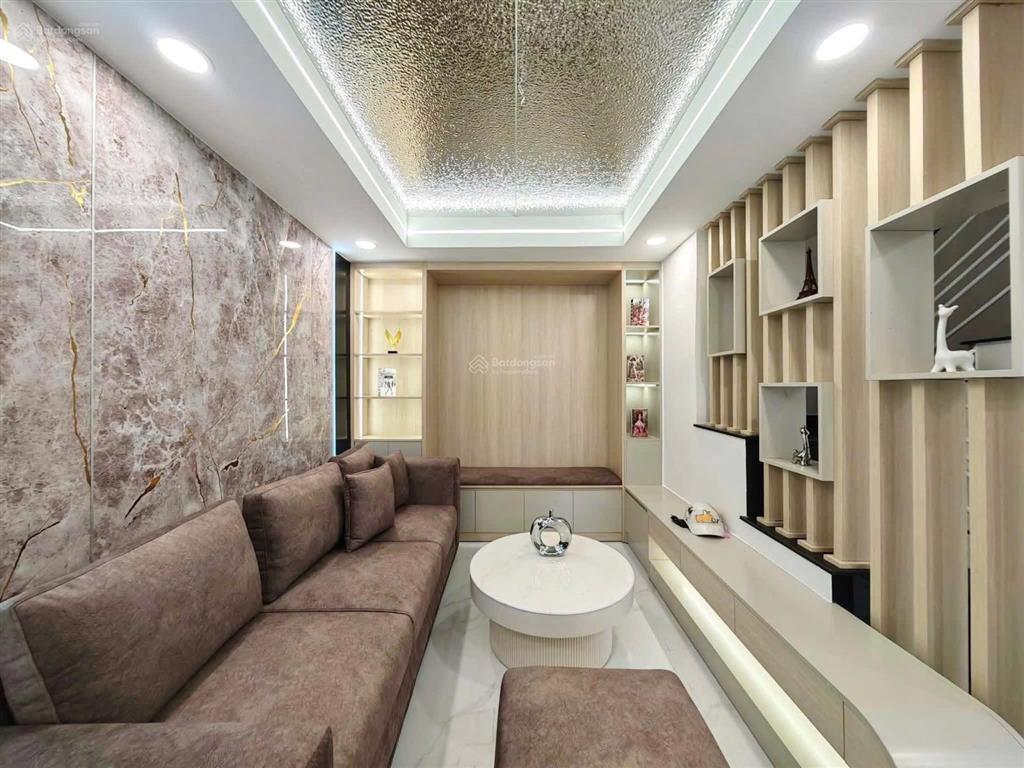 Bán nhà sẳn hd thuê 23tr/tháng tại cao thắng phú nhuận, nhà đẹp sổ sạch bao sang tên công chứng