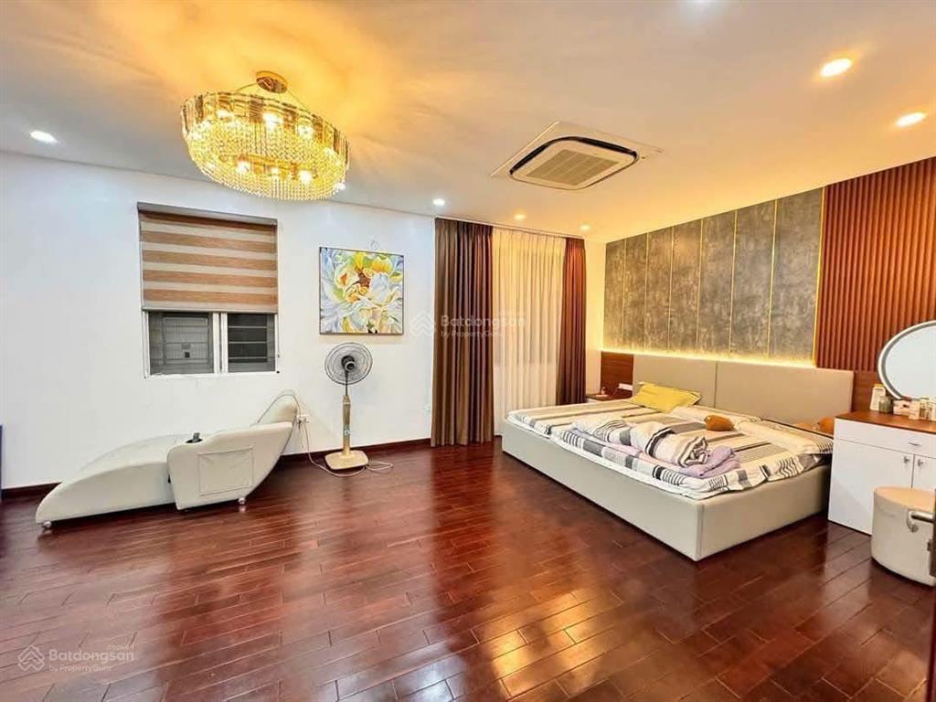 Bán nhà trần đại nghĩa, 115m², 6 tầng, mặt tiền 9m, phân lô, vỉa hè, ô tô tránh, chào 3x tỷ có tl