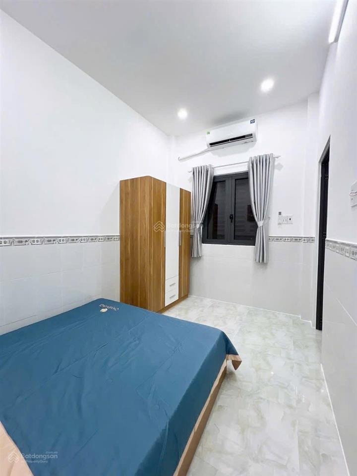 Sắp đi nước ngoài bán nhà đường nhất chi mai  tân bình / giá bán 3 tỷ 390 (sổ hồng riêng)