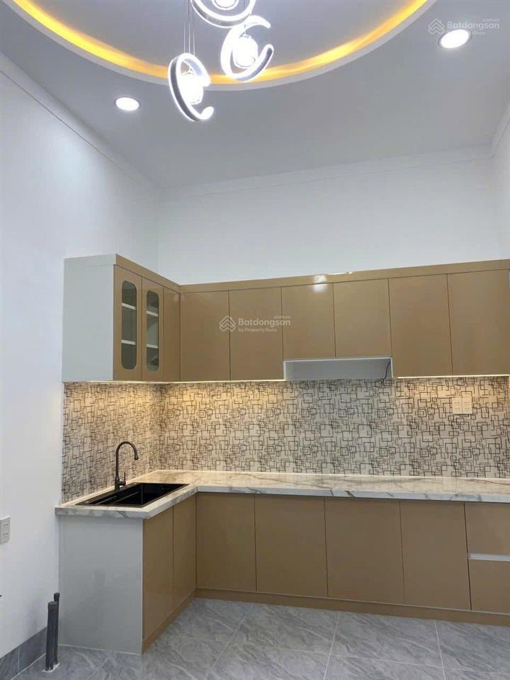 Qua tết đi nước ngoài bán nhà cấp 4 đường bạch đằng  quận bình thạnh / giá bán 2 tỷ 190