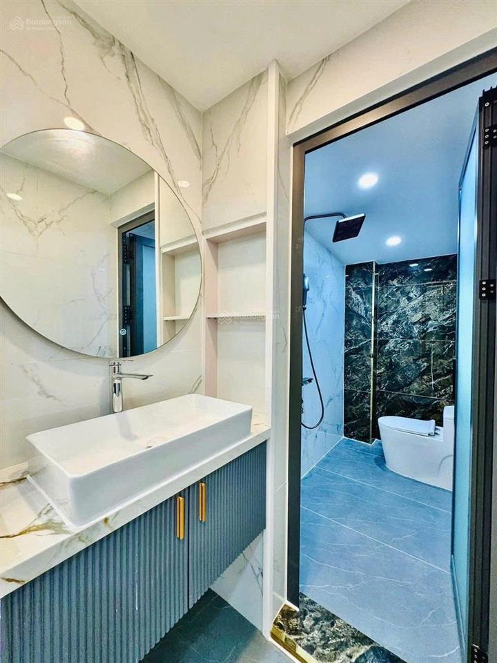 Hàng hiếm tại bình tiên, 2,78 tỷ, 70m2, 3pn, 4wc, 2 tầng, q6, hcm