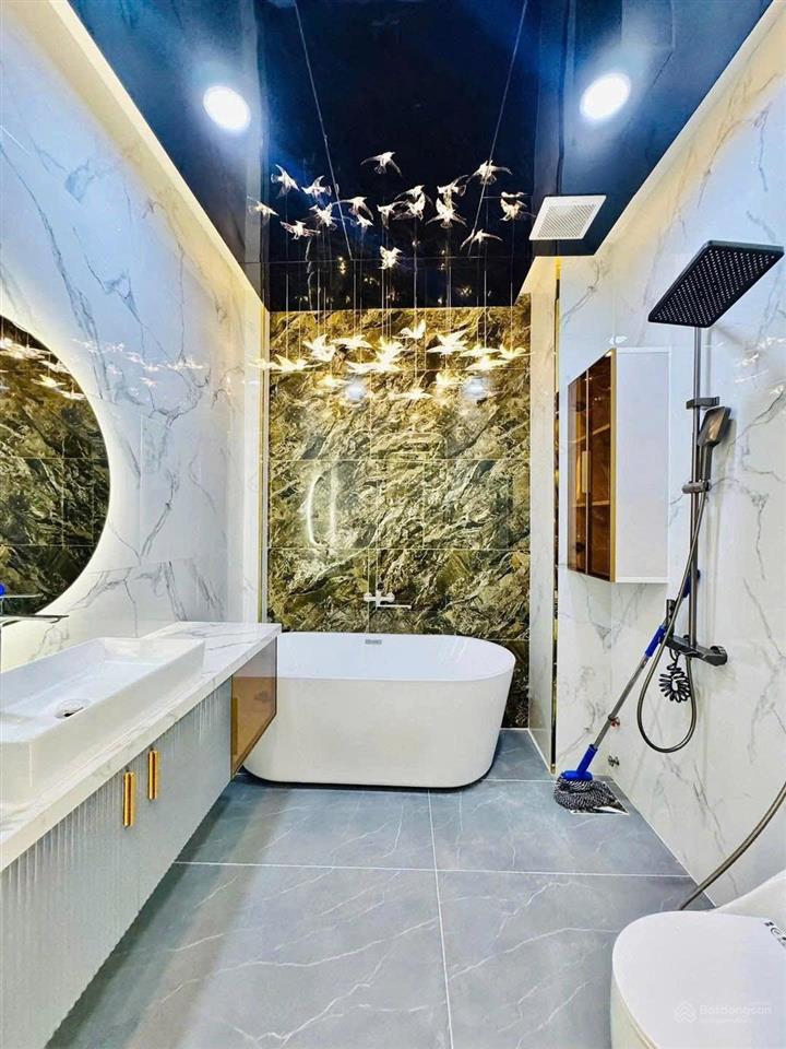 Hàng hiếm tại bình tiên, 2,78 tỷ, 70m2, 3pn, 4wc, 2 tầng, q6, hcm