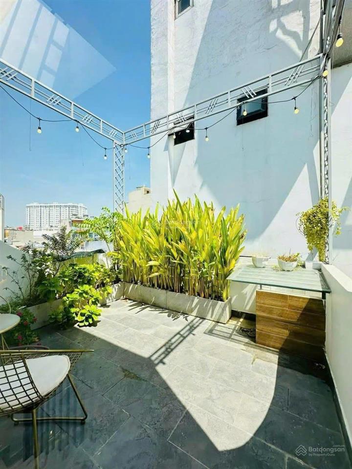 Cô chú sáu cần ra gấp giá 8tỷ5 nhà tại đặng văn ngữ, phú nhuận  sổ sẵn sang tên ngay 2 tầng