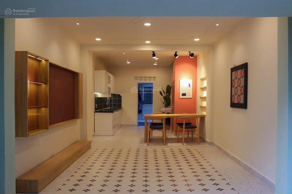 Bán chính chủ, trần quý, 2tỷ460 59,1m2, quận 11  nhà còn mới vào ở ngay, hẻm lớn thông thoáng.