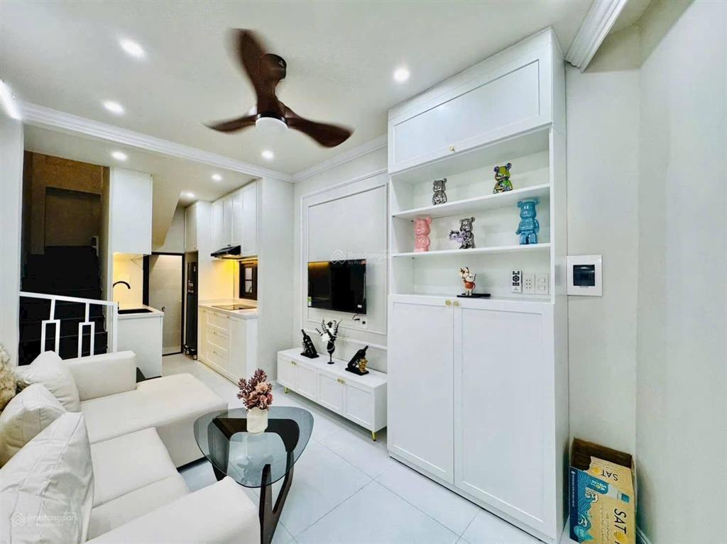 Bán căn nhà cho thuê giá nhỉnh 6tỷ7  58,6m2  nguyễn văn đậu, bình thạnh  sẵn sổ hồng riêng