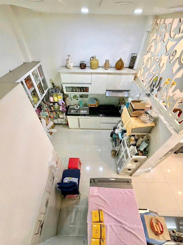Gia đình cần bán gấp căn hồng bàng q11, 2tỷ260, 57,8m2  để đi định cư cùng con cháu nước ngoài