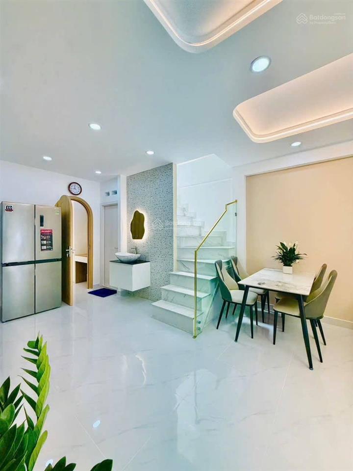 Chủ giáo viên về hưu bán nhà giá chỉ 2tỷ8, tân khai, 48m2, 1 trệt 1 lầu sạch đẹp rộng rãi, sổ chuẩn