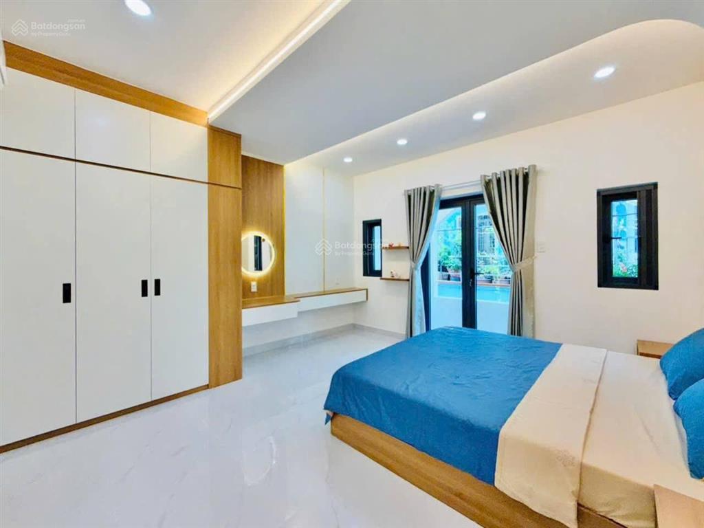 Chủ giáo viên về hưu bán nhà giá chỉ 2tỷ8, tân khai, 48m2, 1 trệt 1 lầu sạch đẹp rộng rãi, sổ chuẩn