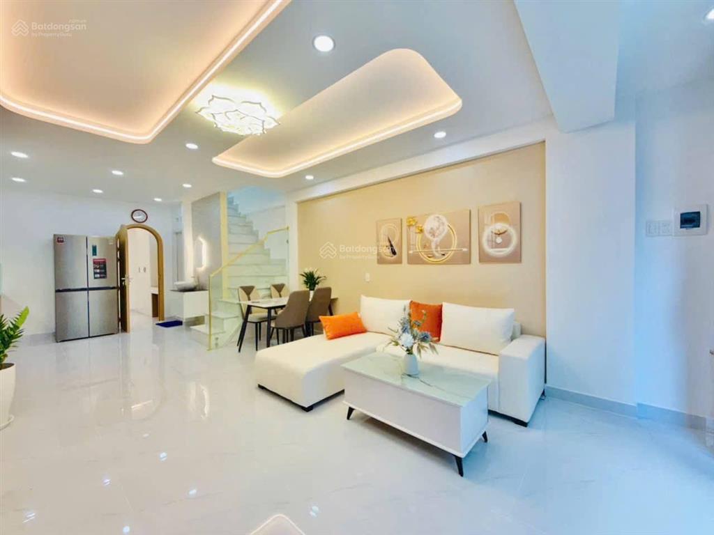 Chủ giáo viên về hưu bán nhà giá chỉ 2tỷ8, tân khai, 48m2, 1 trệt 1 lầu sạch đẹp rộng rãi, sổ chuẩn