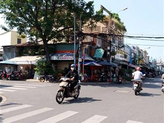 Bán nhà đường phan văn khỏe trung tâm q.6  gần chợ lớn,chợ kim biên  hẻm xe hơi  nhỉnh 6 tỷ