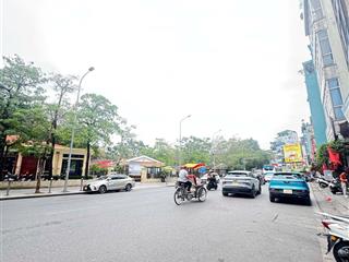 Gia chủ cần bán gấp tòa căn hộ dịch vụ tại ngọc hà  dòng tiền khủng  gần lăng bác