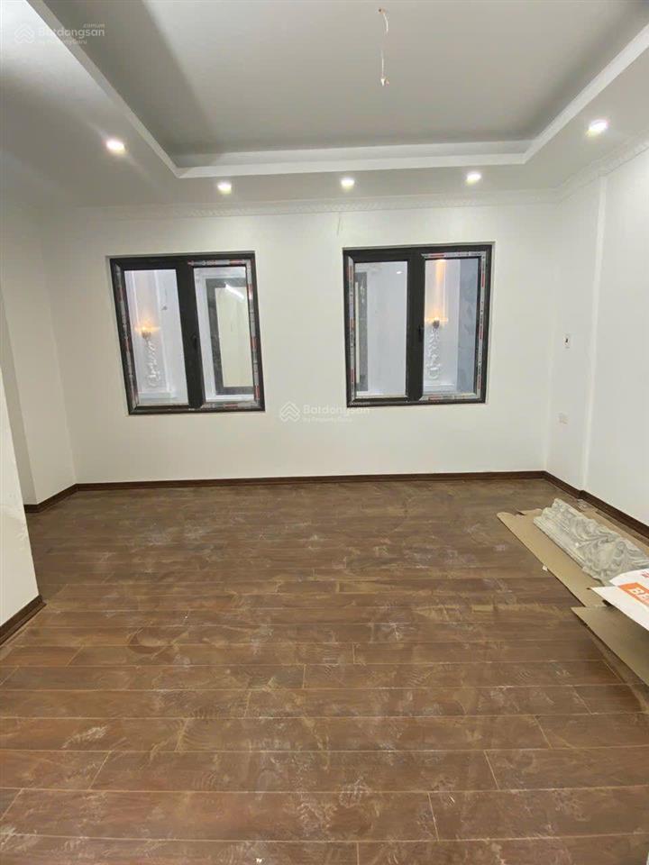 Bán gấp nhà đẹp giá rẻ ở xuân đỉnh, nhà xây mới nét căng, nhà thang máy siêu đẹp