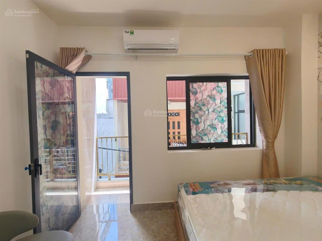 Nhà đẹp đường calmette, 4 tầng cách chợ bến thành 500m, 6pn, 6wc, cho thuê 40tr/tháng