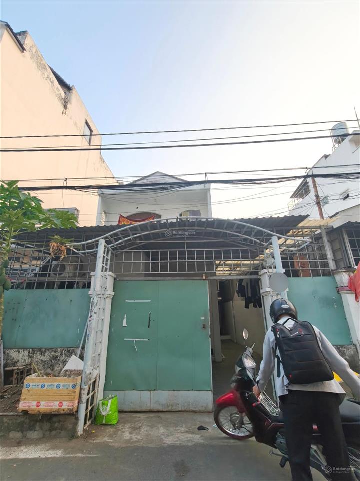 Nhà 2 tầng, ngang lớn 5,8x13m, 70m2. hxh 5m, ngay huỳnh đình hai, gần ubnd bình thạnh, chợ bà chiểu