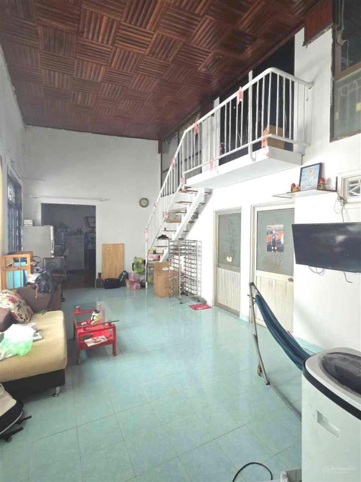 Chỉ 80 tr/m2, nhà 10x12m. hxh 7 chỗ ngay ubnd bình thạnh, vị trí vàng cách q1 chỉ 5 phút