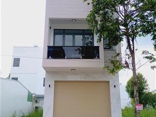 Cho thuê nhà trệt 2 lầu mới 100% trục chính kdc hồng loan, cần thơ | 16,5 triệu