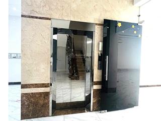 Cho thuê nhà trệt 3 lầu, có thang máy, góc 2 mặt tiền, đ. lý thái tổ, hưng phú, cần thơ | 60 triệu