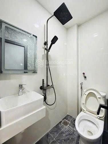 Bán gấp nhà riêng 4pn, 4wc, 50m2 tại phan văn hân, bình thạnh, 9,2 tỷ