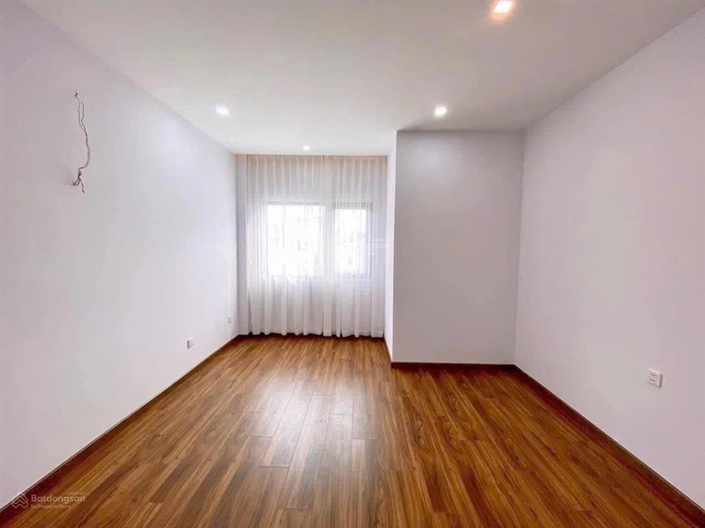 Bán nhà sổ riêng tại phạm văn hai, tân bình 56m2, 4pn, 4wc, hàng hiếm tại uy tín