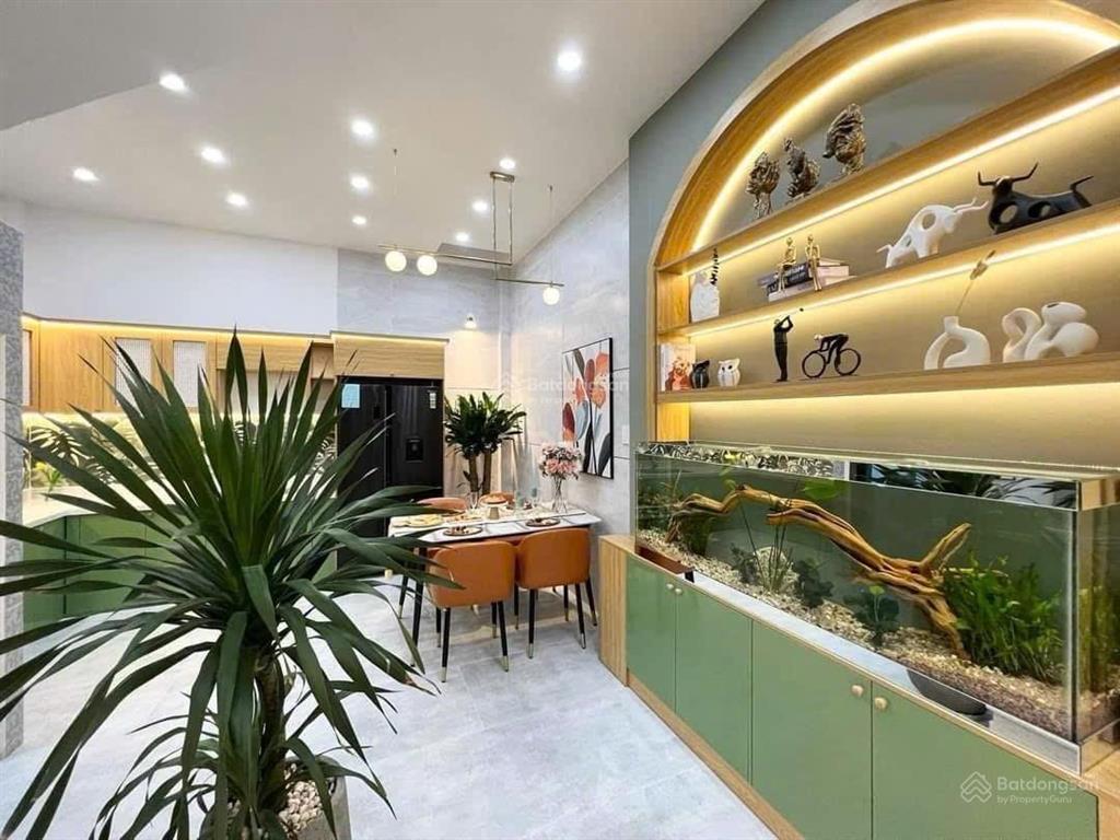 Bán nhà tại hoàng hoa thám, p7, bình thạnh, 65m2, hẻm 5m, sổ riêng