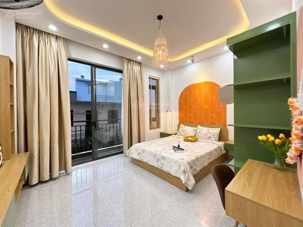 Bán nhà tại hoàng hoa thám, p7, bình thạnh, 65m2, hẻm 5m, sổ riêng