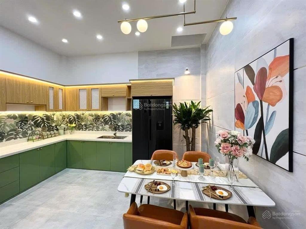 Bán nhà tại hoàng hoa thám, p7, bình thạnh, 65m2, hẻm 5m, sổ riêng