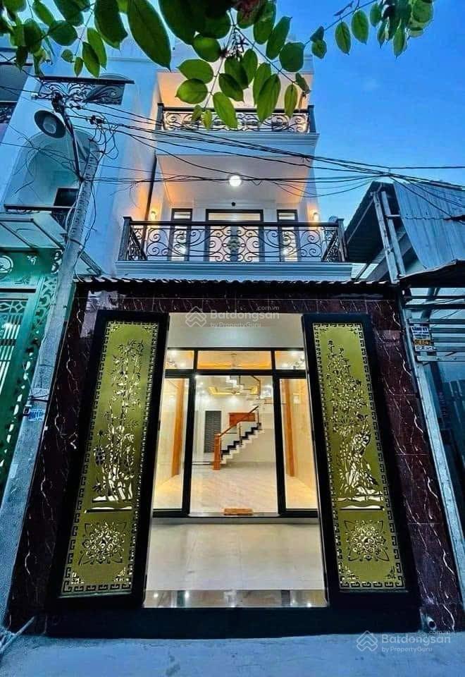 Hàng hiếm nhà đường hồ bá phấn, q9, 2pn, 2wc, 65m2, sổ riêng, hẻm xe hơi tận nhà