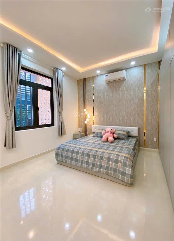 Bán gấp nhà riêng tại nguyễn văn bảo, 61m2, 3pn, 3wc, pháp lý đang chờ sổ