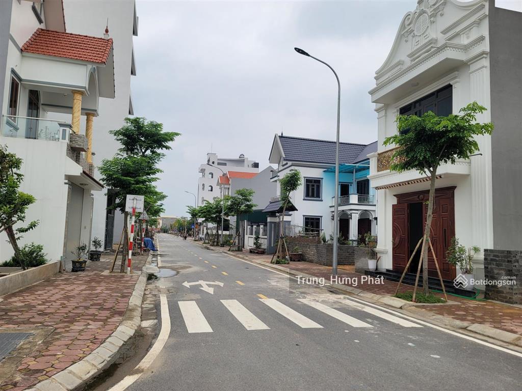 Bán đất mặt đường trục chính xã tự nhiên, thường tín, đường xe 54 chỗ tránh, kinh doanh, gần vđ4