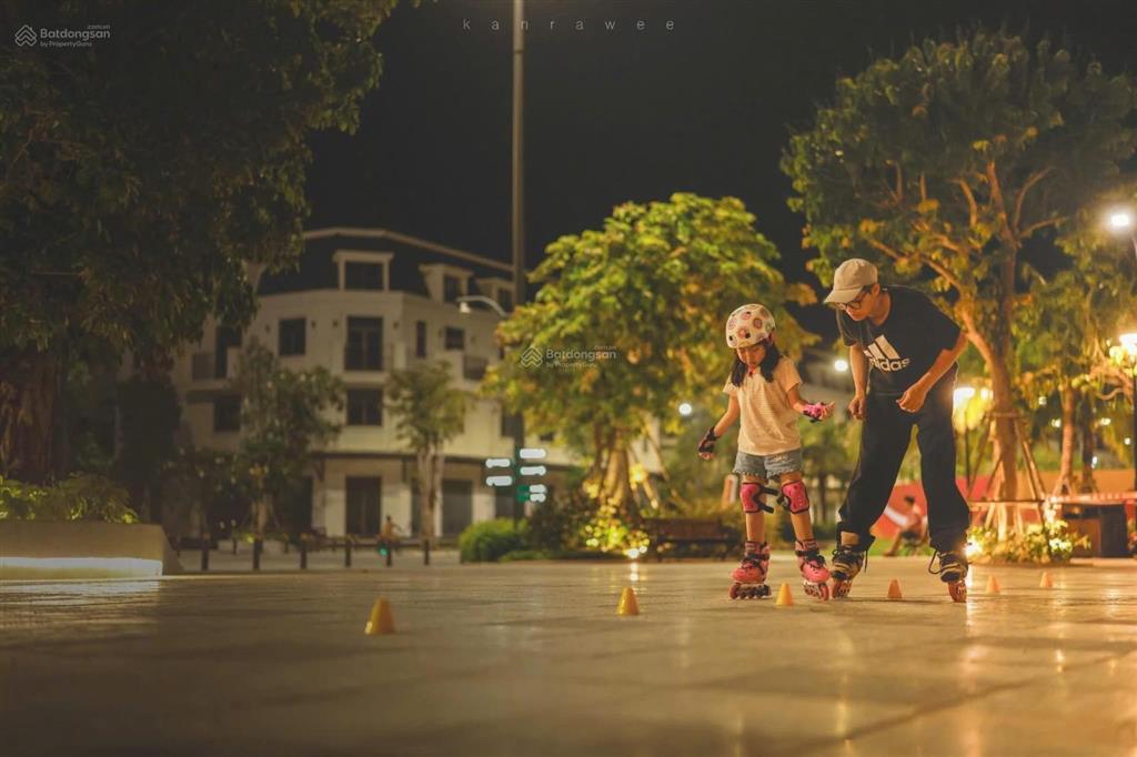 Bán shophouse la vida residences, căn 24 ngay cổng dự án giá 13,5 tỷ, đã nộp hs làm sổ