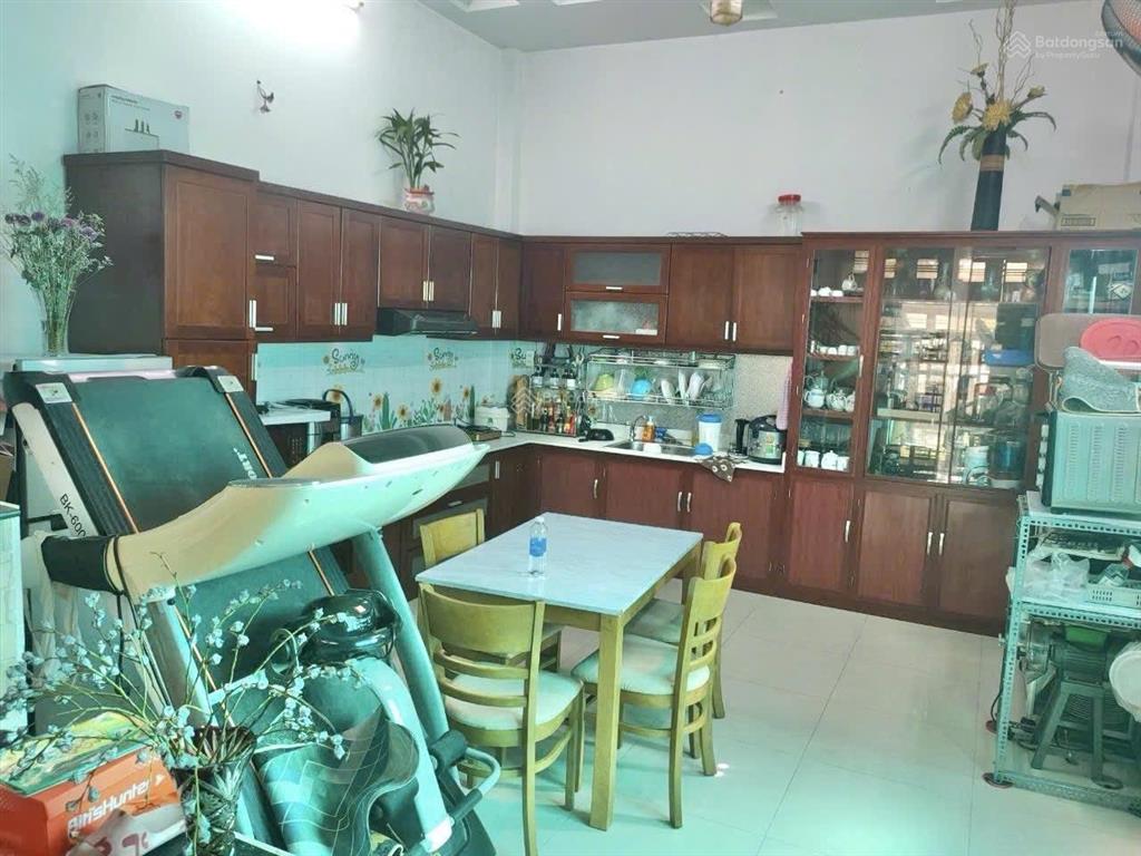 Bán nhà 4 tầng chính chủ 123m2 khu vip nguyễn thị tần, quận 8