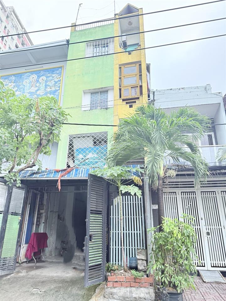 Bán nhà mặt tiền phường 4 quận 8 ngay tạ quang bửu giáp quận 1,quận 5  dt 73m2  mt 4m  đường 16m