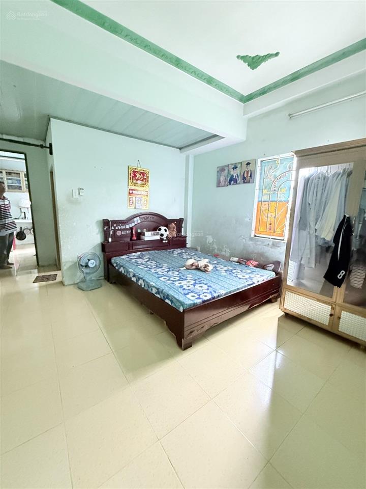 Bán nhà mặt tiền phường 4 quận 8 ngay tạ quang bửu giáp quận 1,quận 5  dt 73m2  mt 4m  đường 16m