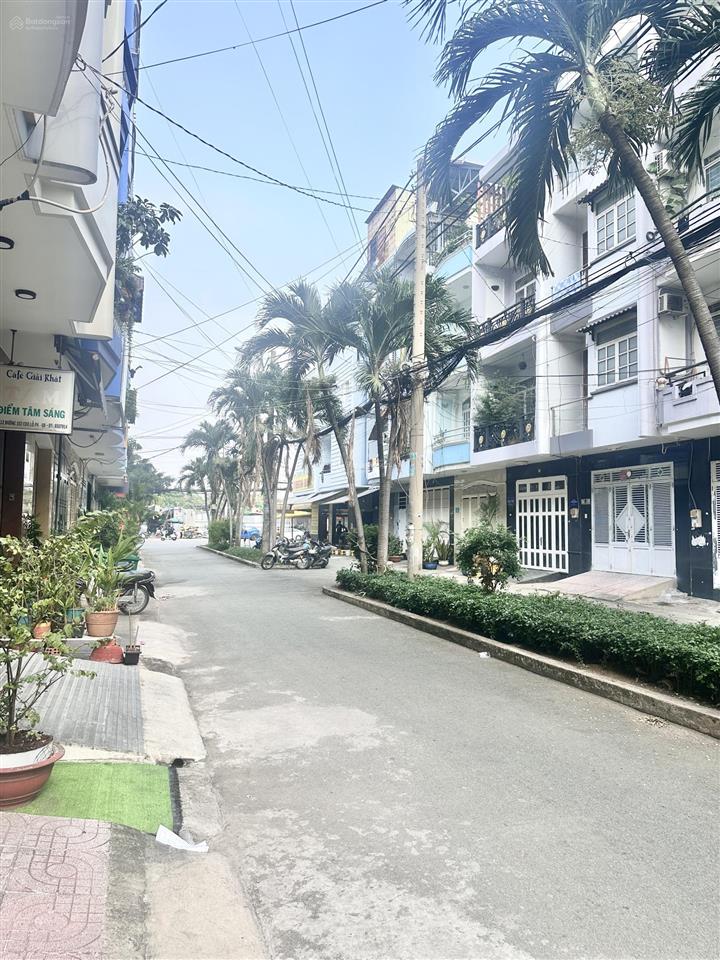 Nhà 4 tầng 68m2 4pn mặt tiền kinh doanh bông sao quận 8 giáp tạ quang bửu q1 q5, 0961 941 ***