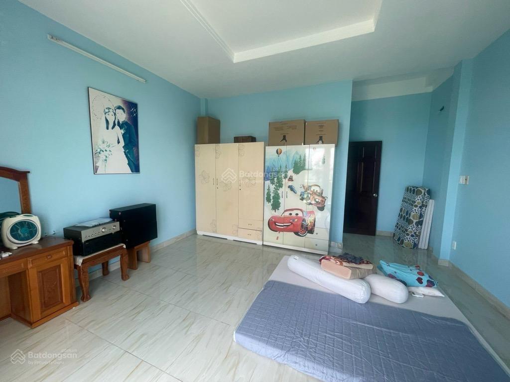 Bán nhà đào cam mộc quận 8  dt 98m2  ngang 6,5m  nhỉnh 10 tỷ