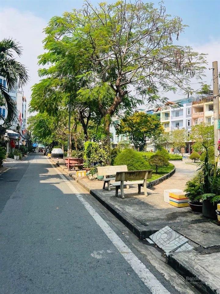 Bán nhà mặt phố 3 tầng 60m2 bình phú quận 6  đường 10m  3pn  mt 4m  nhỉnh 9 tỷ