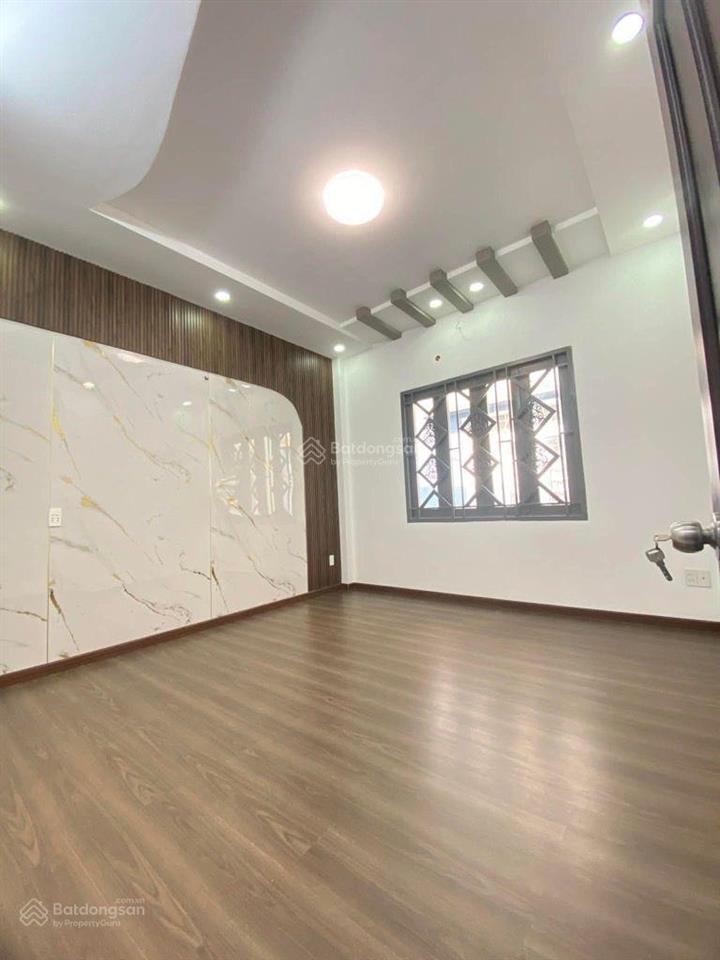 Bán nhà mặt tiền kinh doanh 48m2 4 tầng 4pn bông sao quận 8 view công viên