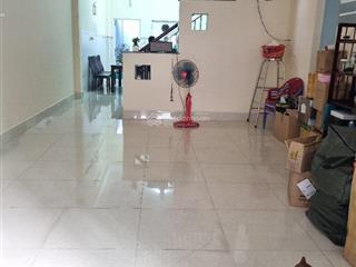 Bán nhà 2 tầng dt 106m2 ngang 4,5m 3pn lương văn can quận 8 sát cầu bình tiên