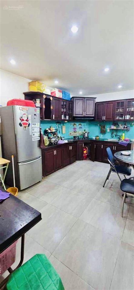 Bán nhà mặt tiền 4 tầng kdc bình phú 50m2 ngang 4m 4pn quận 6 ngay công viên bình phú